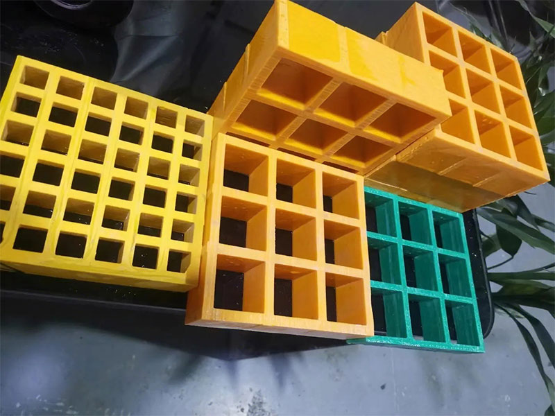 ?？悼h玻璃鋼格柵樹篦子